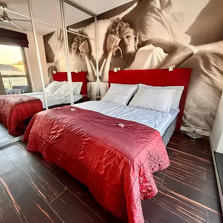 W Centrum 200 M Do Plazy Apartamento *