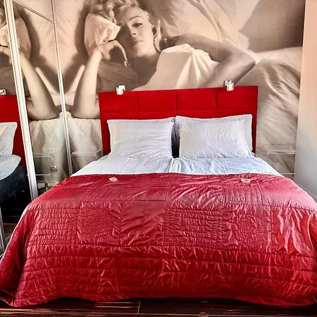 W Centrum 200 M Do Plazy *