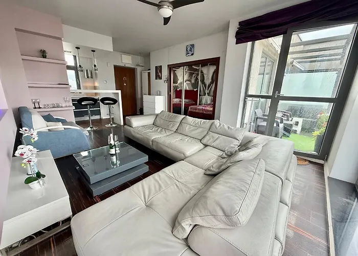 W Centrum 200 M Do Plazy